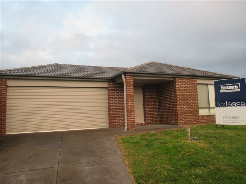 7 Lombardi Close, Skye VIC 3977