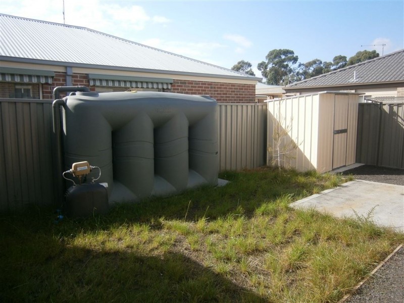 5 Newcastle Way, Langwarrin VIC 3910