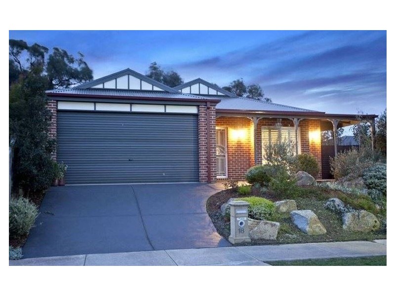 18 Alexandra Mews, Langwarrin VIC 3910