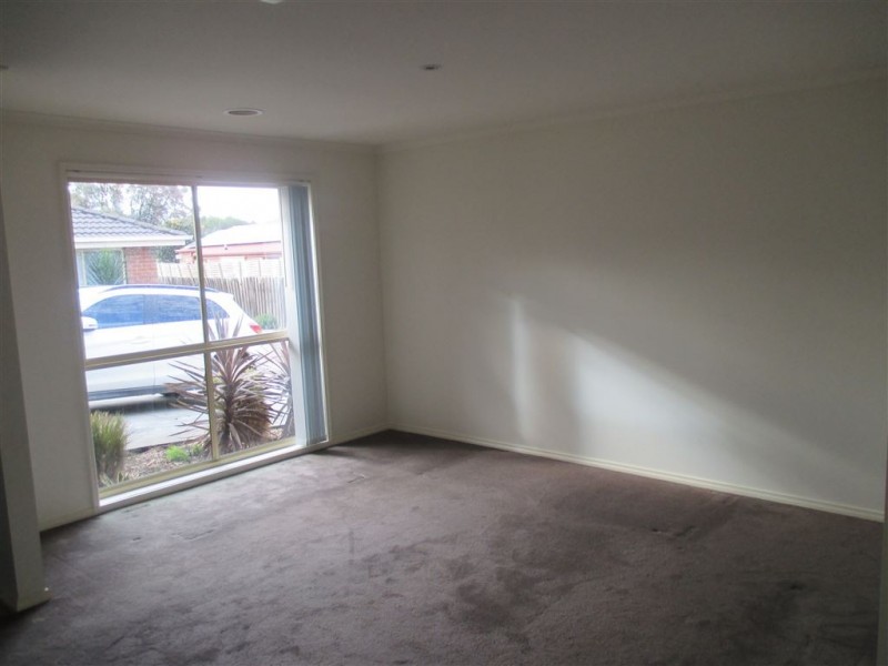 2/55 Richard Drive, Langwarrin VIC 3910