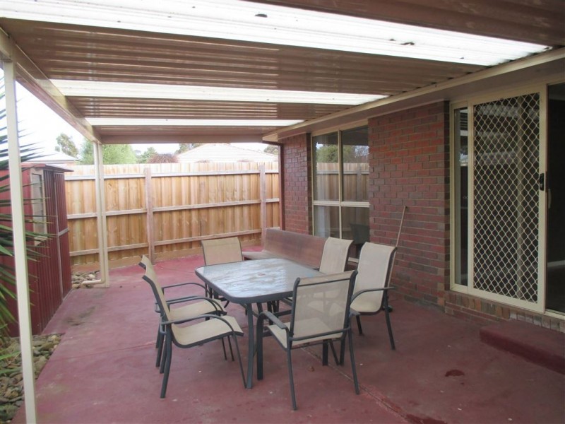 2/55 Richard Drive, Langwarrin VIC 3910