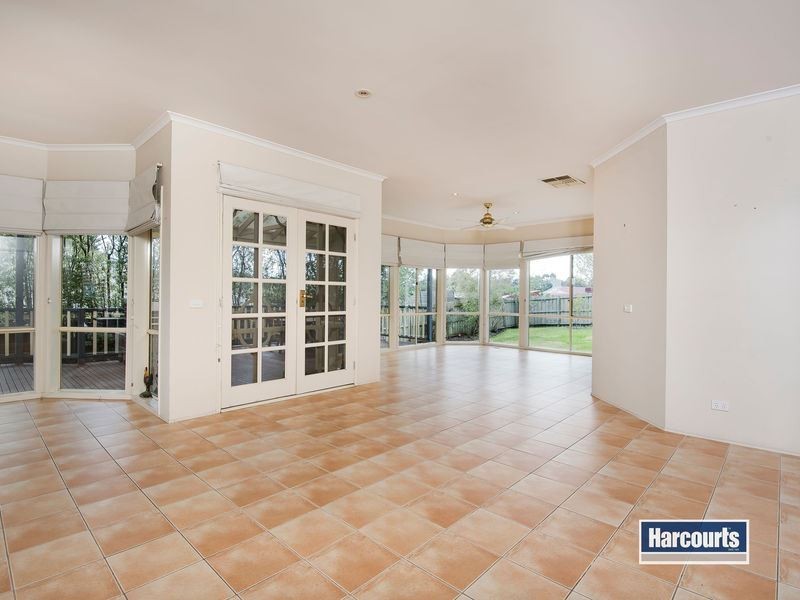 21 Huntingtower Crescent, Langwarrin VIC 3910