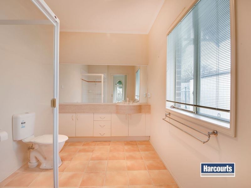 21 Huntingtower Crescent, Langwarrin VIC 3910