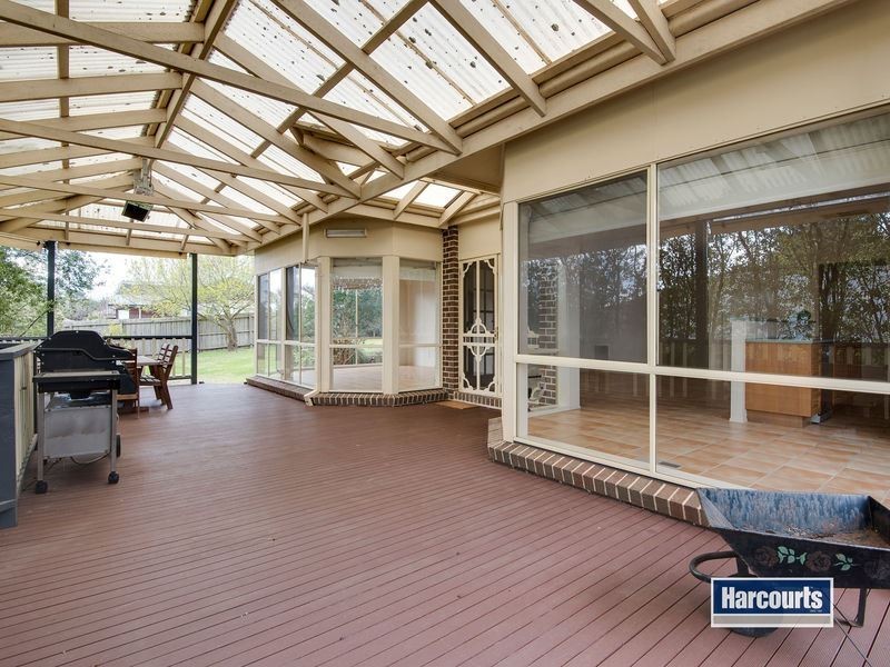 21 Huntingtower Crescent, Langwarrin VIC 3910