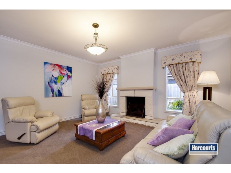 10 Netherclift Court, Mornington VIC 3931