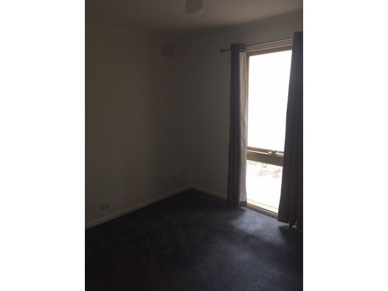 5 Dunraven Court, Langwarrin VIC 3910