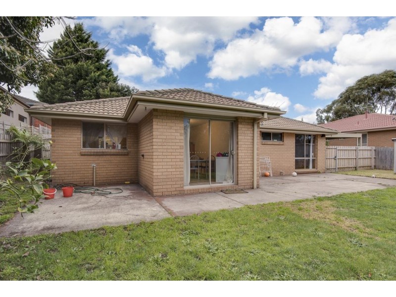 3 Cotoneaster Way, Langwarrin VIC 3910