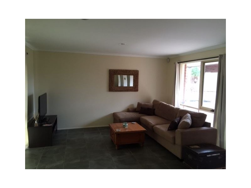 3 Bryson Court, Langwarrin VIC 3910
