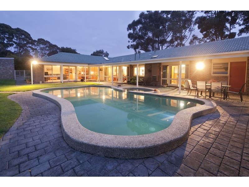 3 Lyndhurst Court, Langwarrin VIC 3910