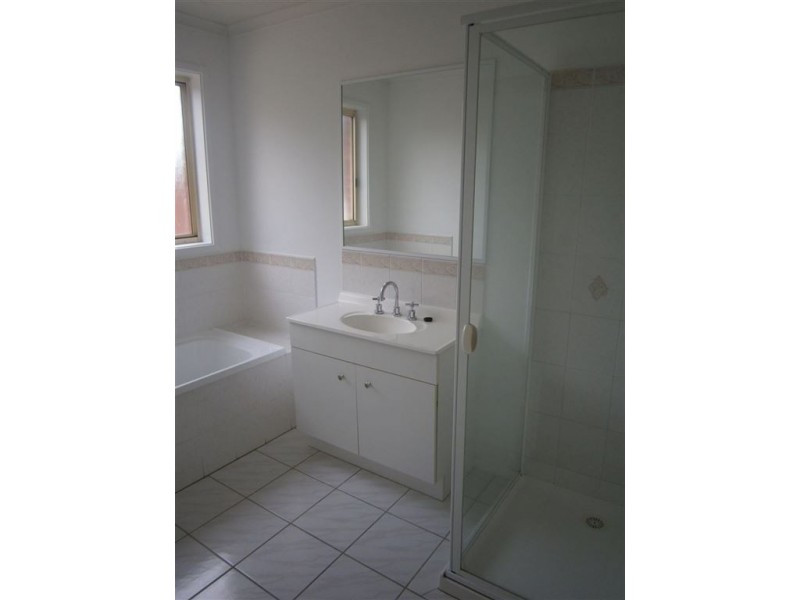 25 Lexton Drive, Langwarrin VIC 3910