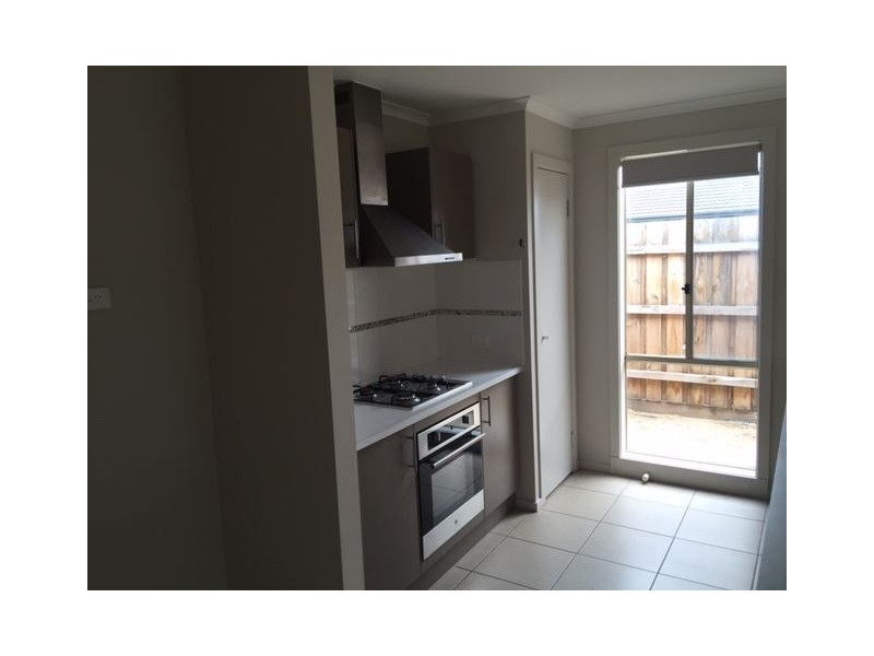 31 Myhaven Cct, Carrum Downs VIC 3201