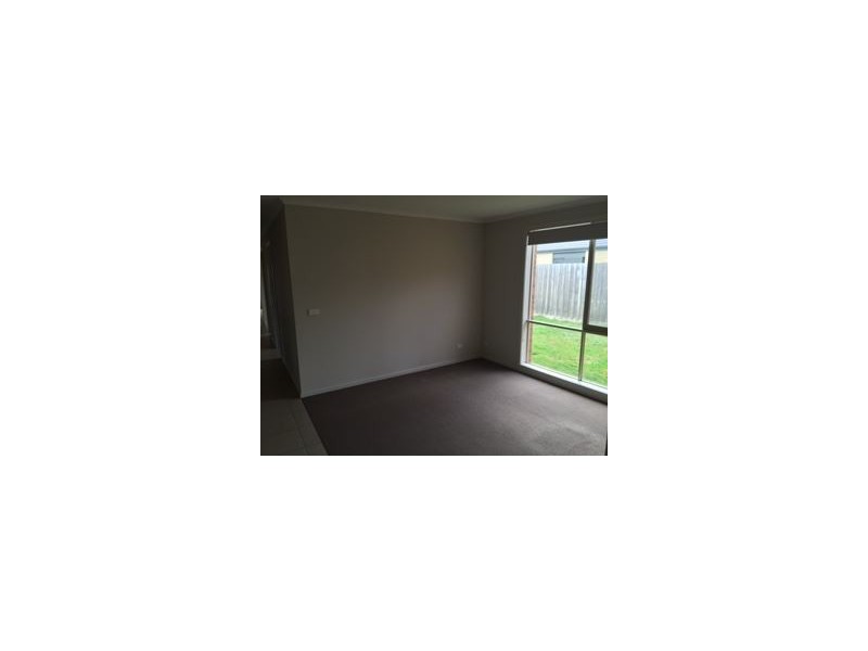 31 Myhaven Cct, Carrum Downs VIC 3201