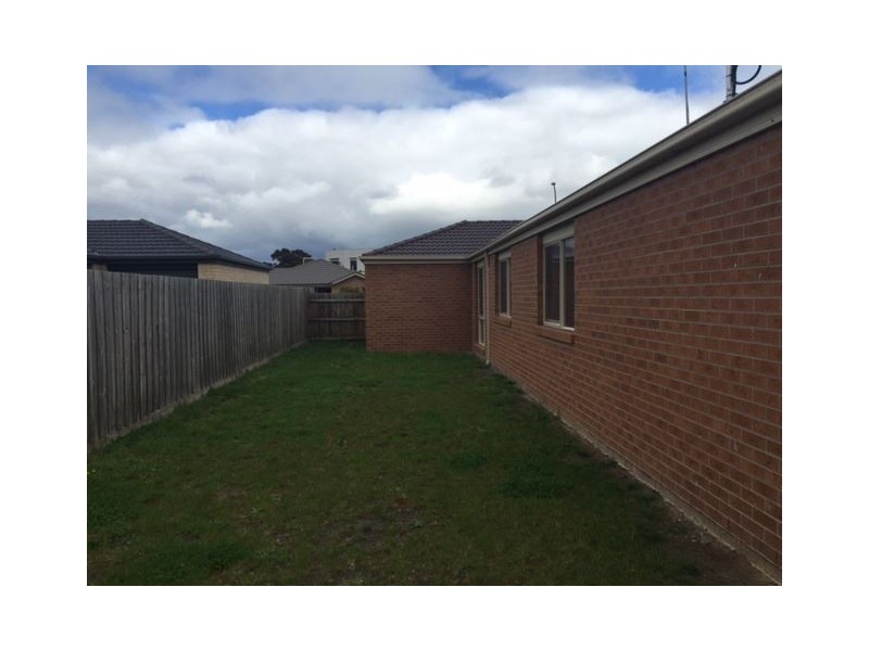 31 Myhaven Cct, Carrum Downs VIC 3201