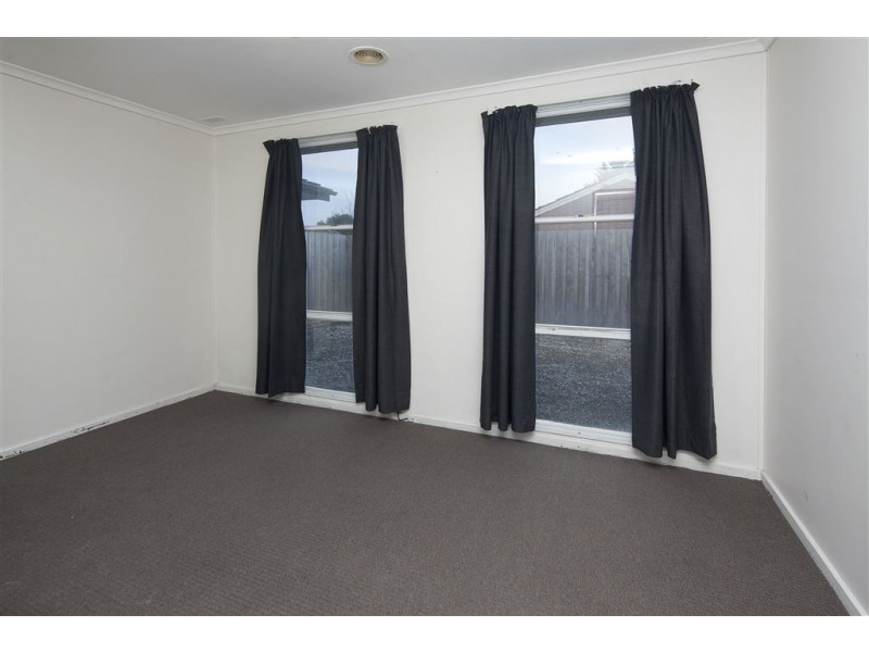 6 Lae Court, Hastings VIC 3915