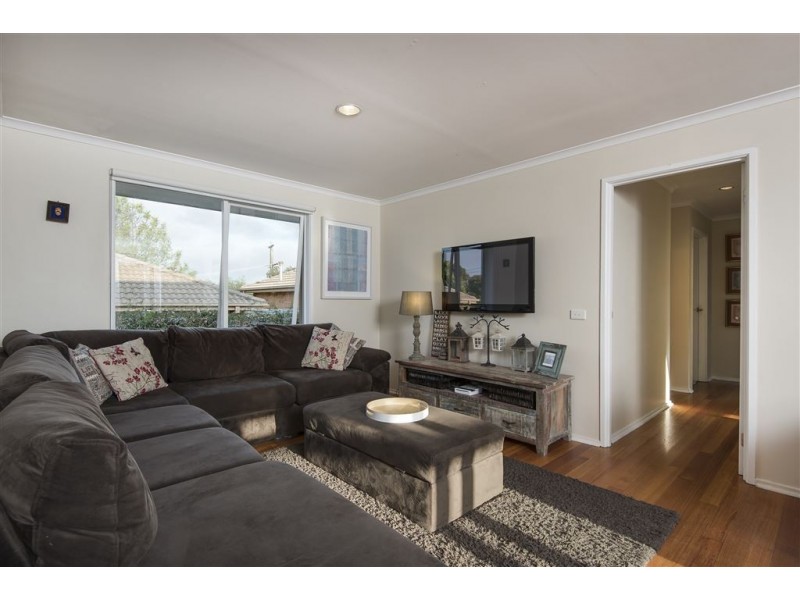 8 Bayport Drive, Langwarrin VIC 3910