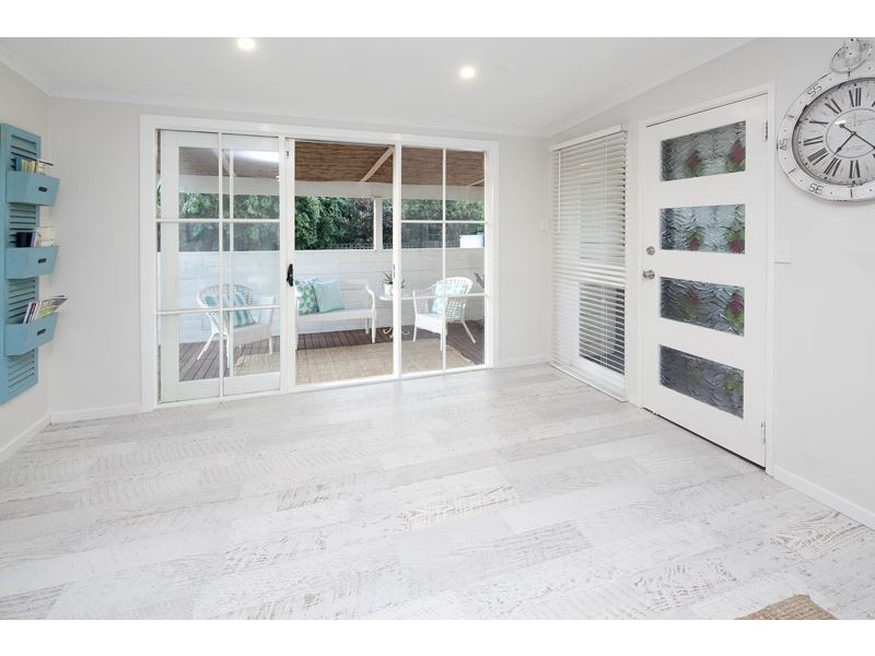 1 Ash Grove South, Langwarrin VIC 3910