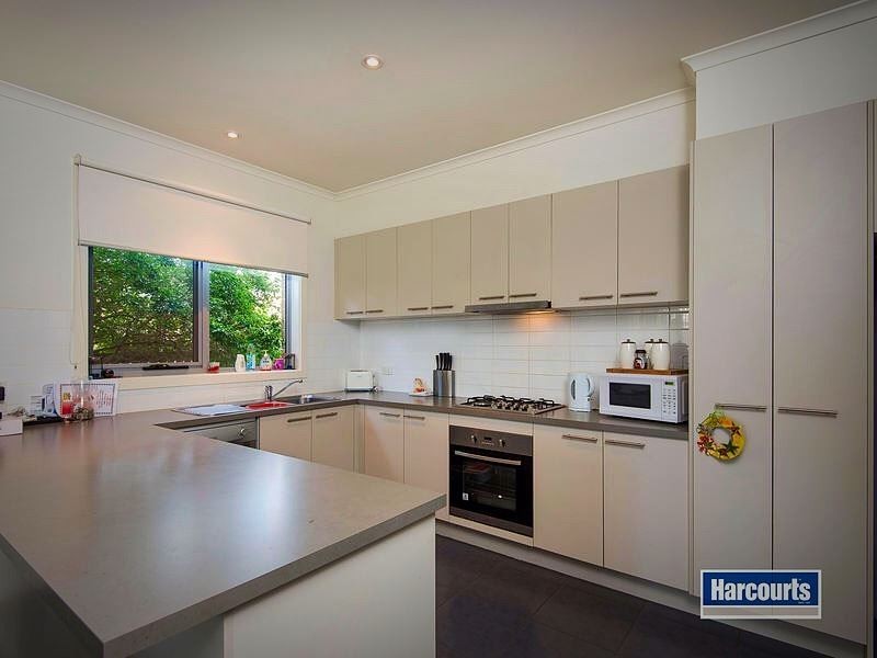 7 Walnut Court, Seaford VIC 3198