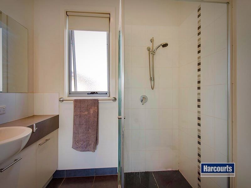 7 Walnut Court, Seaford VIC 3198