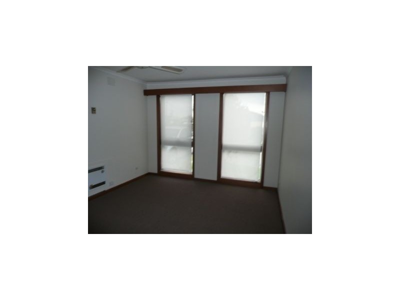 5/16 Childers Street, Cranbourne VIC 3977