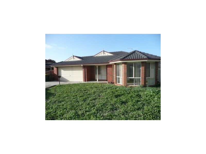 5 Northa Court, Langwarrin VIC 3910