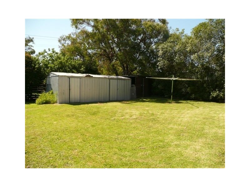 4 Vicki Place, Langwarrin VIC 3910