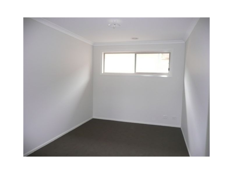 25 Waterhouse Way, Cranbourne VIC 3977