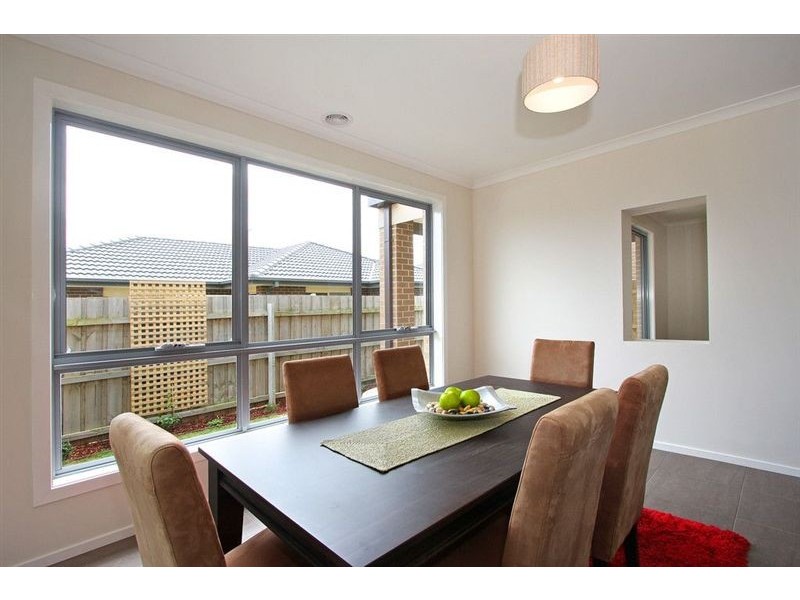 8/27 Greenisland Avenue, Mount Martha VIC 3934