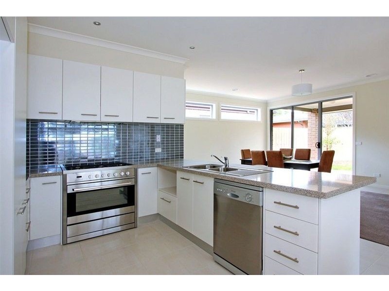 12/27 Greenisland Avenue, Mount Martha VIC 3934