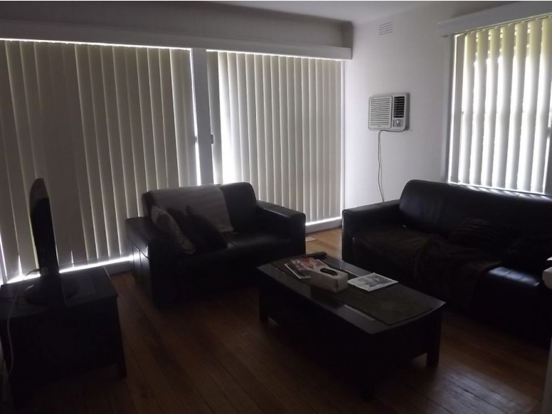 2 Fleet Street, Mornington VIC 3931