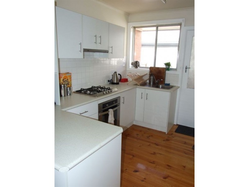 1/100 Tanti Avenue, Mornington VIC 3931