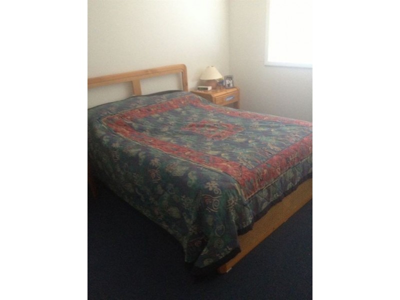 1/100 Tanti Avenue, Mornington VIC 3931