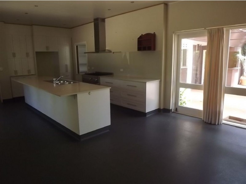 1075 Nepean Highway, Mornington VIC 3931