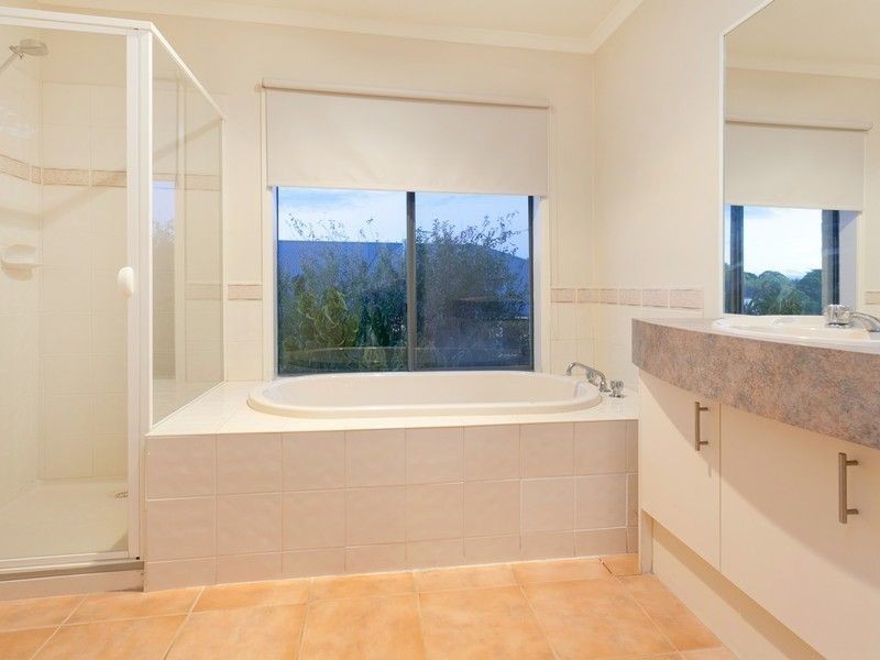 3 Mulsanne Way, Mornington VIC 3931