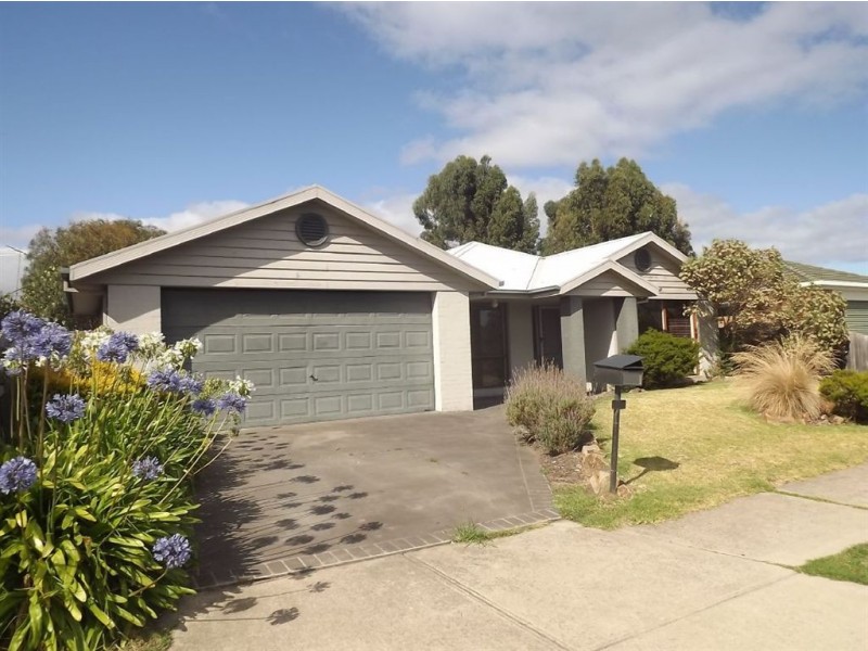 9 Paperbark Drive, Mount Martha VIC 3934