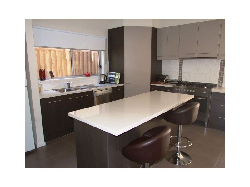 7/43 Van Ness Ave, Mornington VIC 3931