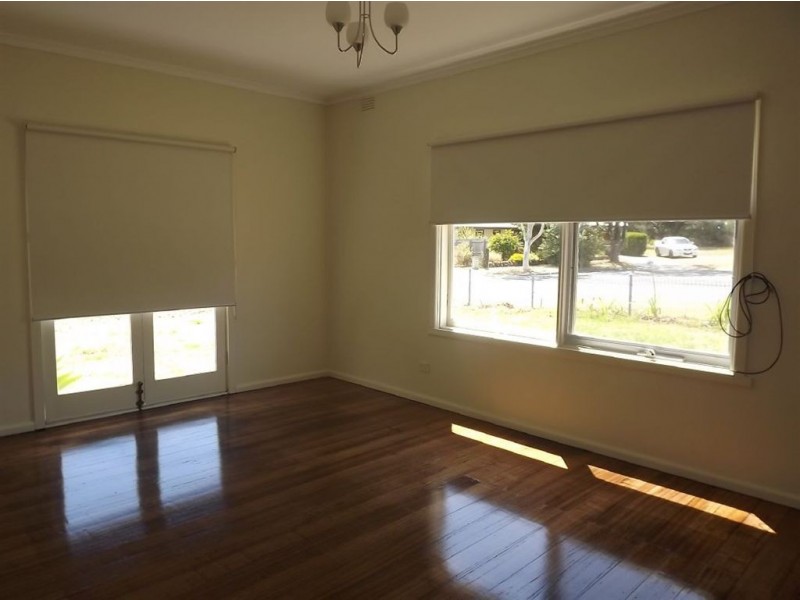 26a Gleneagles Ave, Mornington VIC 3931