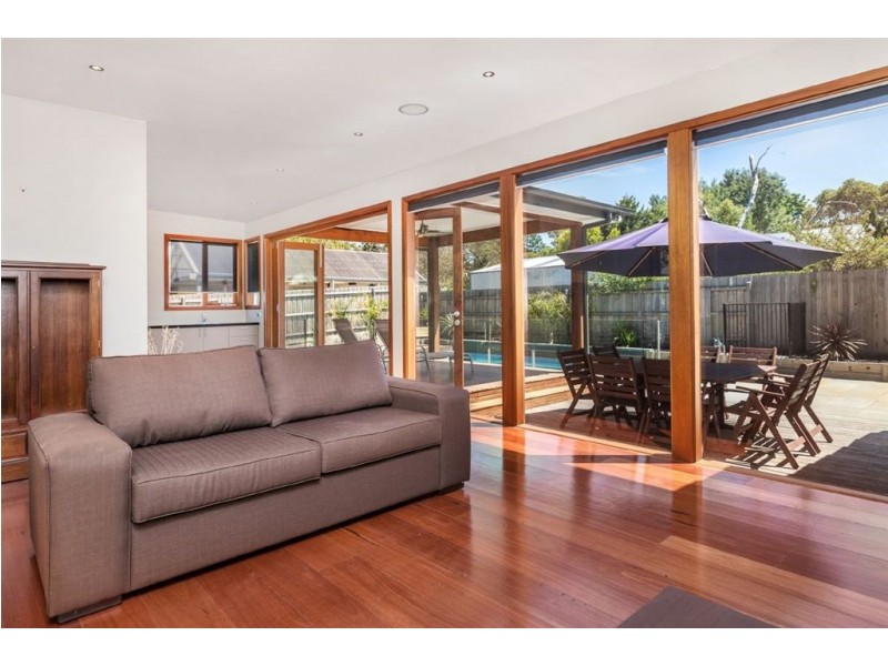 42 Inga Parade, Mount Martha VIC 3934