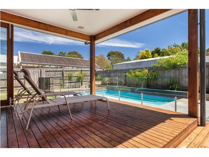 42 Inga Parade, Mount Martha VIC 3934