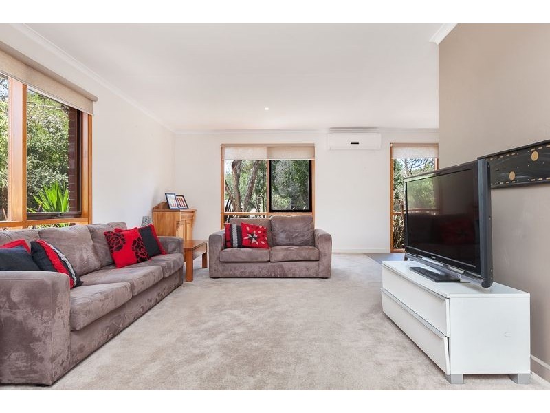 42 Inga Parade, Mount Martha VIC 3934