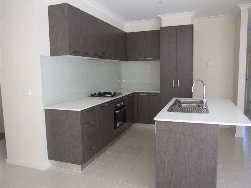 1/35 Van Ness Ave, Mornington VIC 3931