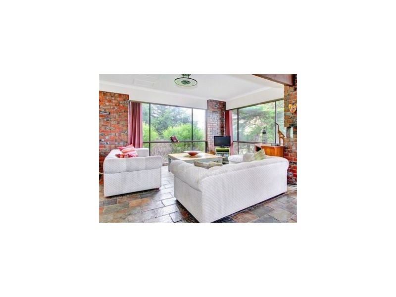 4 Shearwater Court, Mornington VIC 3931