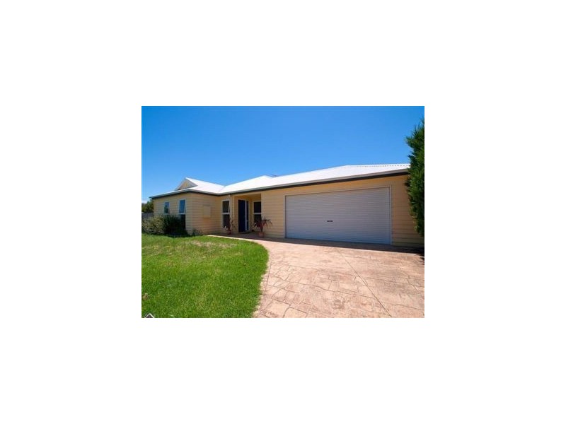 7 Chadacre Place, Mornington VIC 3931