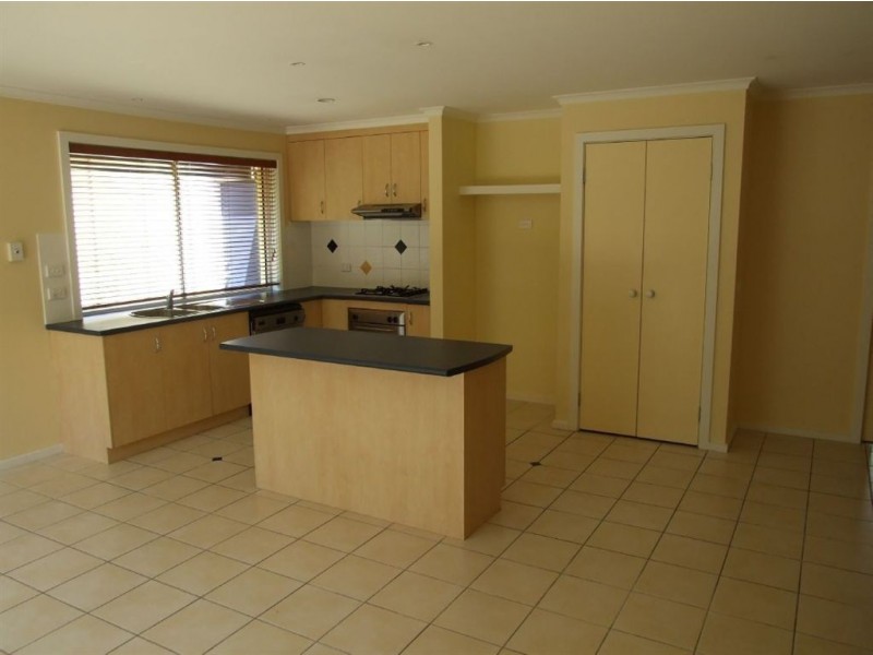 7 Chadacre Place, Mornington VIC 3931