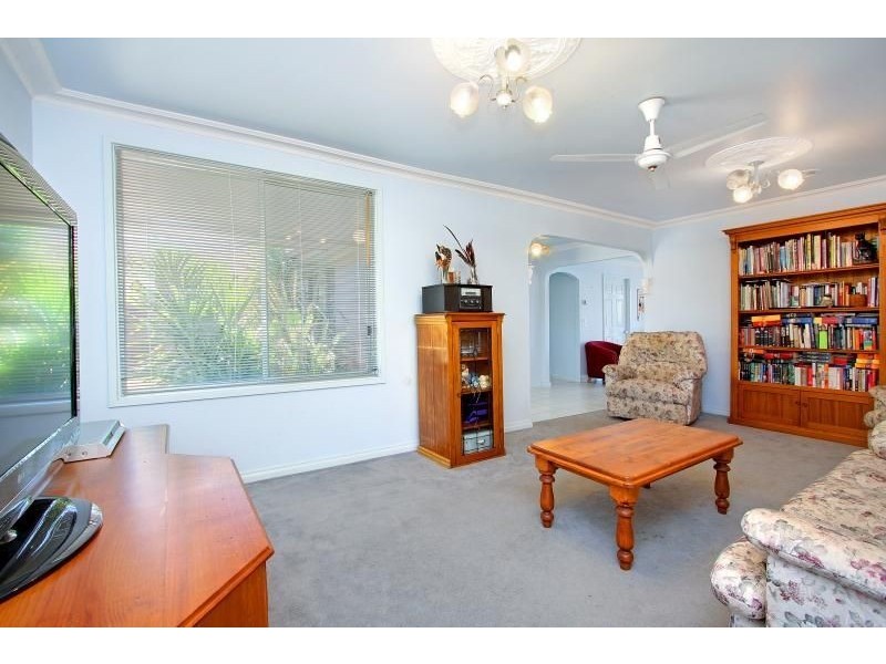 88 Robertson Drive, Mornington VIC 3931