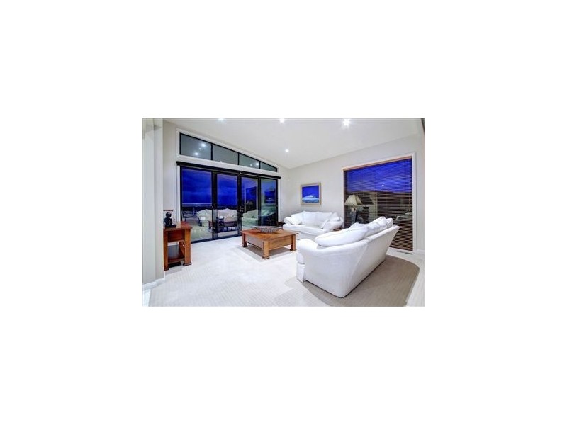 22 Rockleigh Drive, Mount Martha VIC 3934