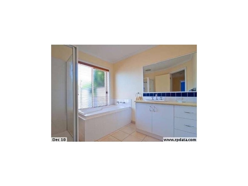 7 Chadacre Place, Mornington VIC 3931