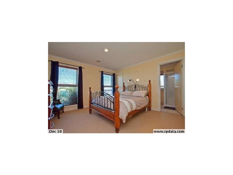 7 Chadacre Place, Mornington VIC 3931