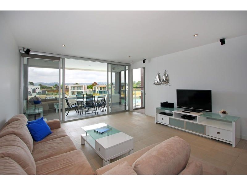 C203/83 Spinnaker Terrace, Safety Beach VIC 3936