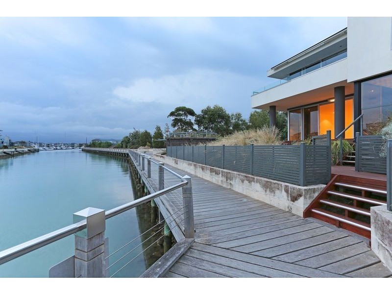 101A/83 Spinnaker Terrace, Safety Beach VIC 3936