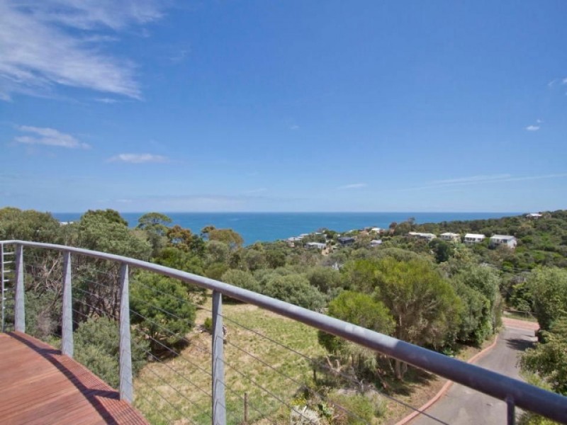 32 Ian Road, Mount Martha VIC 3934